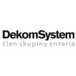 DEKOM SYSTEM, s.r.o. (pobočka Hradec Králové) – logo společnosti