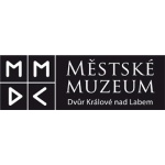 Městské muzeum ve Dvoře Králové nad Labem – logo společnosti